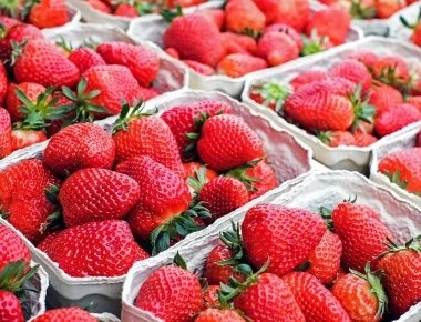 Συνελήφθη 50χρονη στην Αυστραλία για την υπόθεση με βελόνες μέσα σε φράουλες
